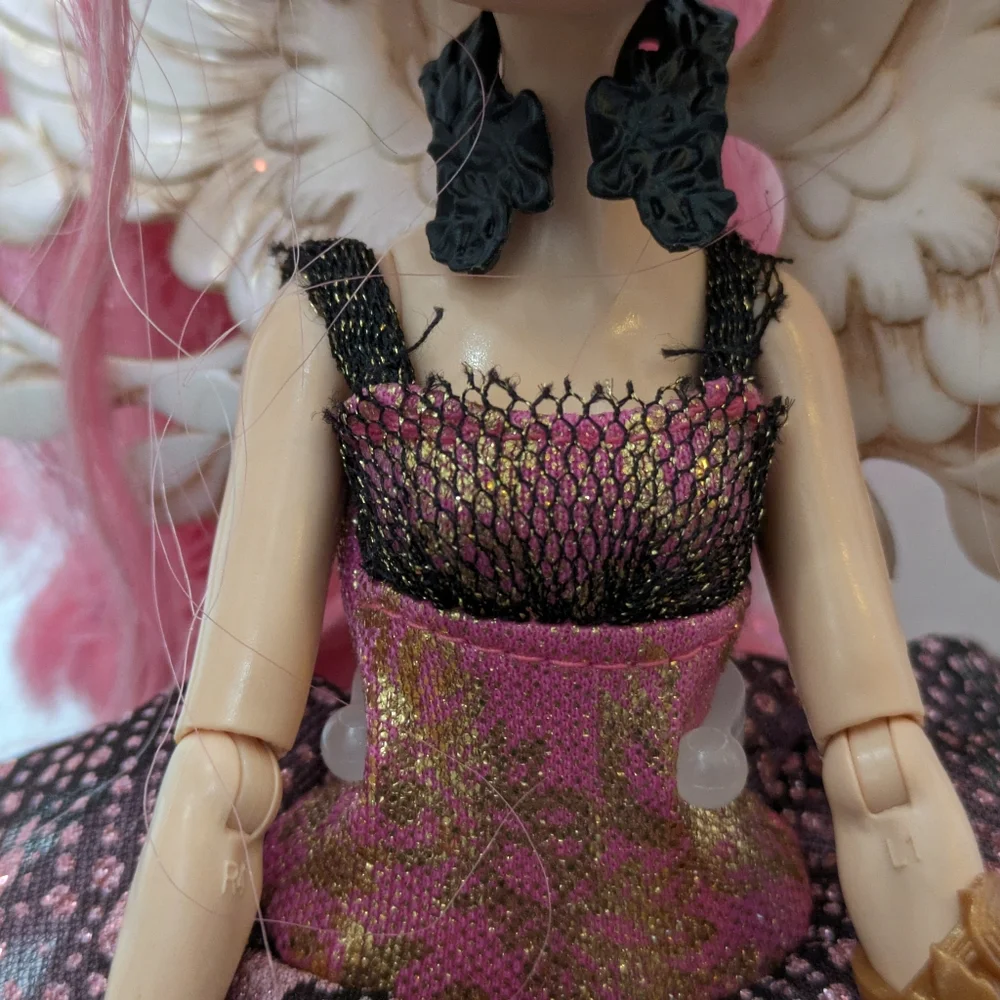 Ever After High Thronecoming C. A. Cupid Doll 2013 Mattel And Accessories, Stand